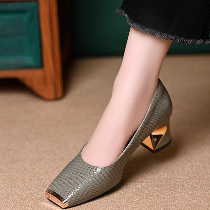 Women's French-style Snake-pattern Chunky-heel Versatile Soft-soled Leather Shoes